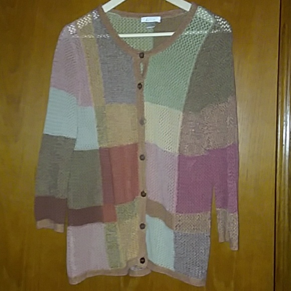 Sweater - Picture 1 of 1